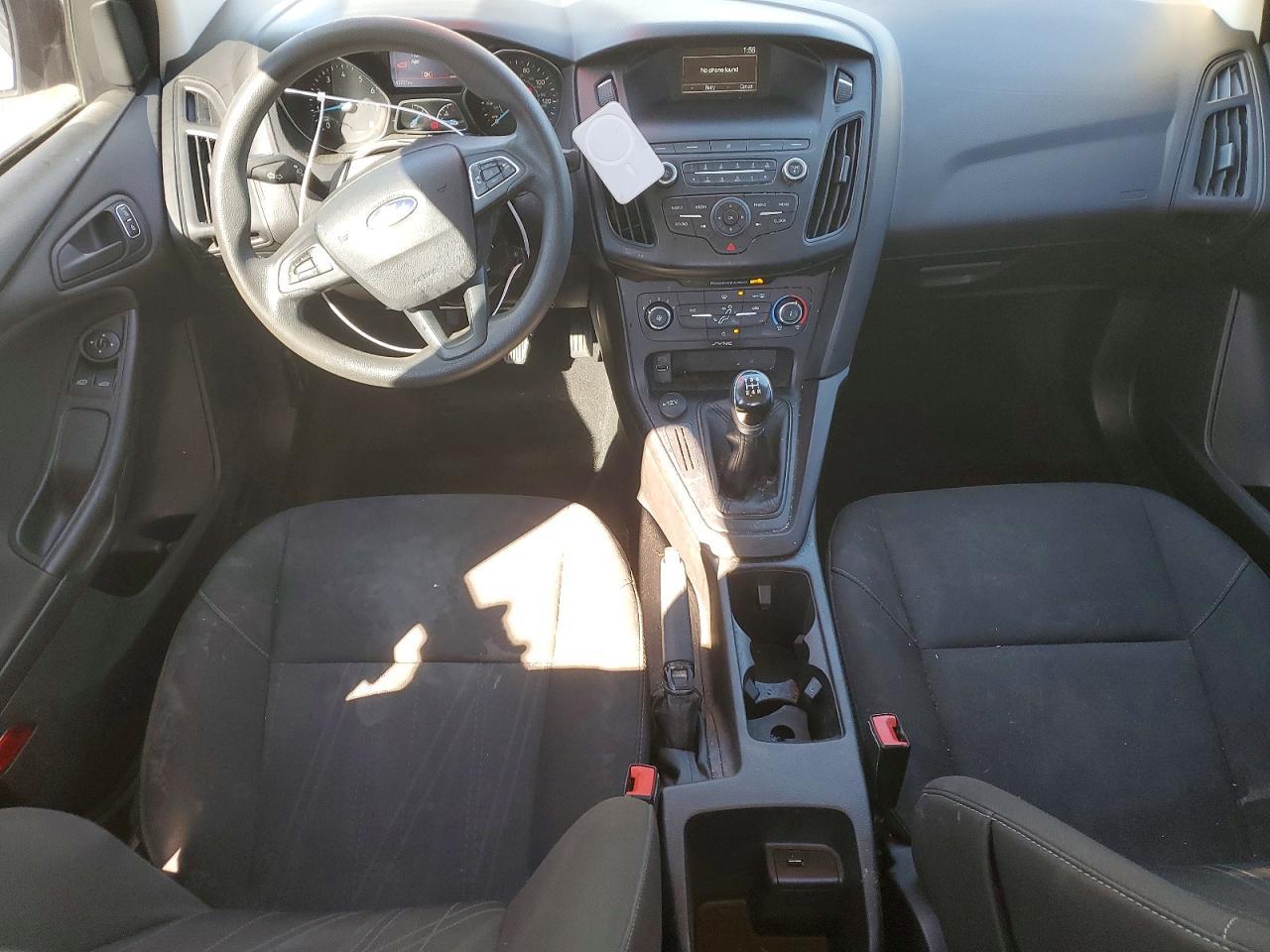 2018 Ford Focus s