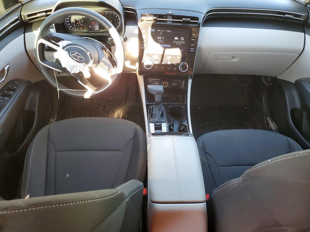 2023 Hyundai Tucson se