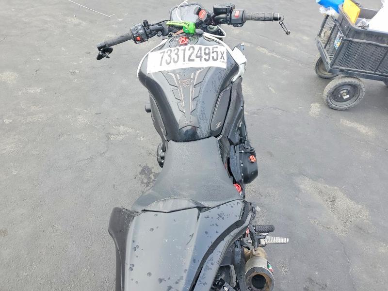 2022 Kawasaki ZR900