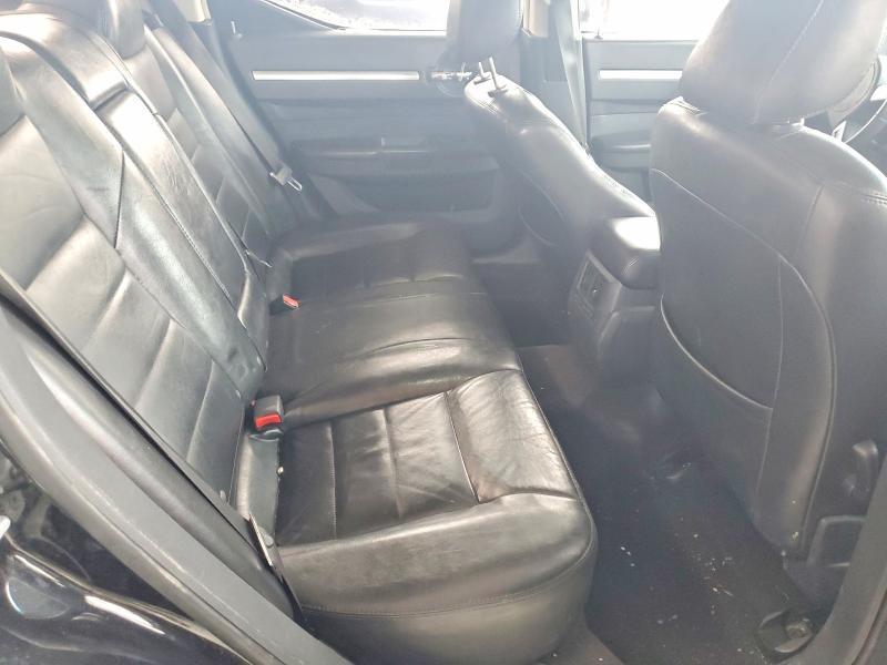 2010 Dodge Charger r