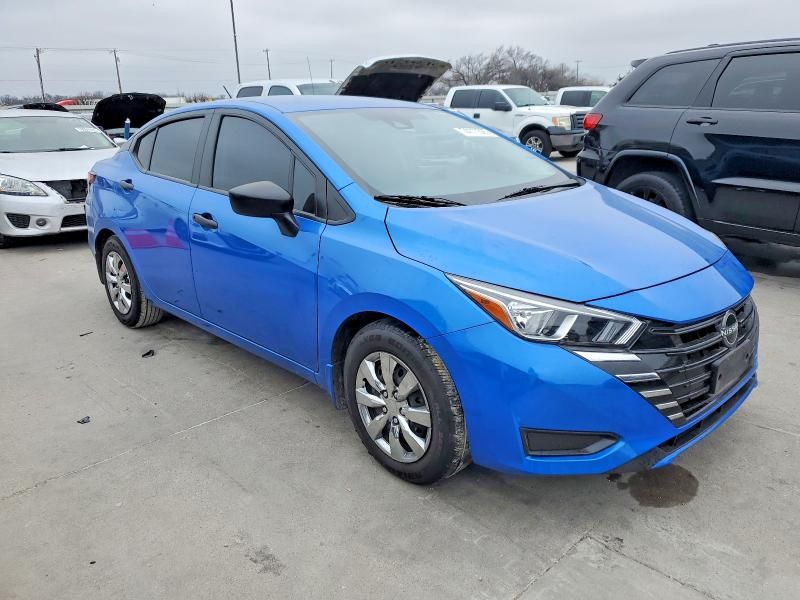 2023 Nissan Versa s
