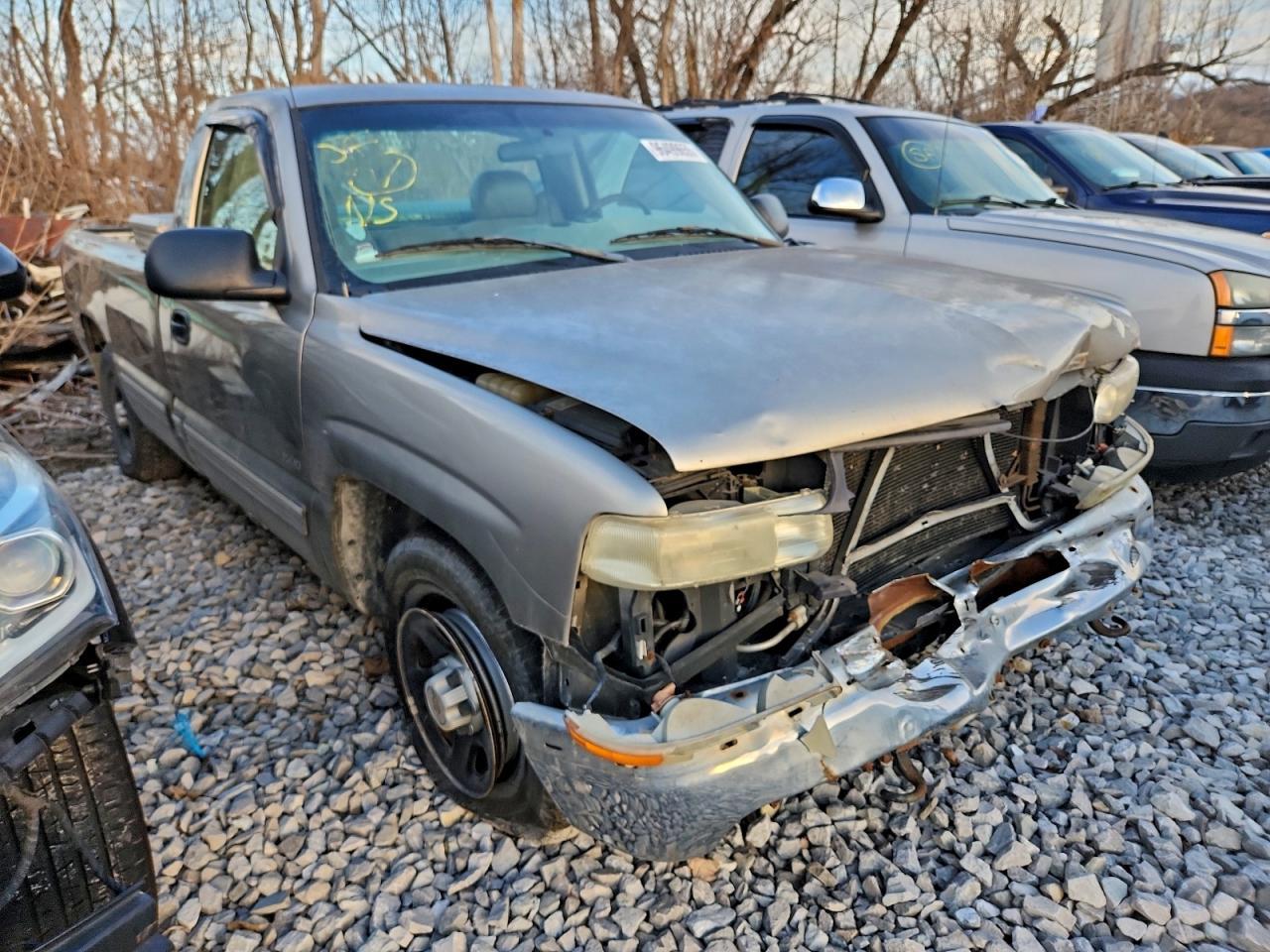 2002 Chevrolet Silverado C1500