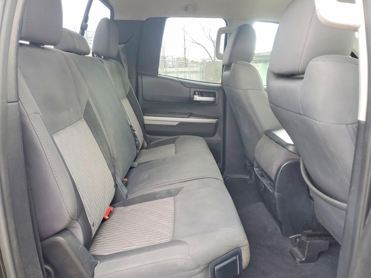 2017 Toyota Tundra SR5