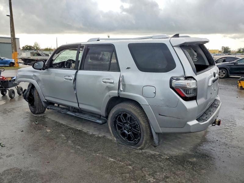 2016 Toyota 4runner SR5