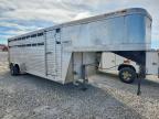 2010 Cm Trailer 2010 CM Horse Trailer