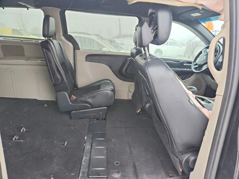 2016 Dodge Grand Caravan sxt