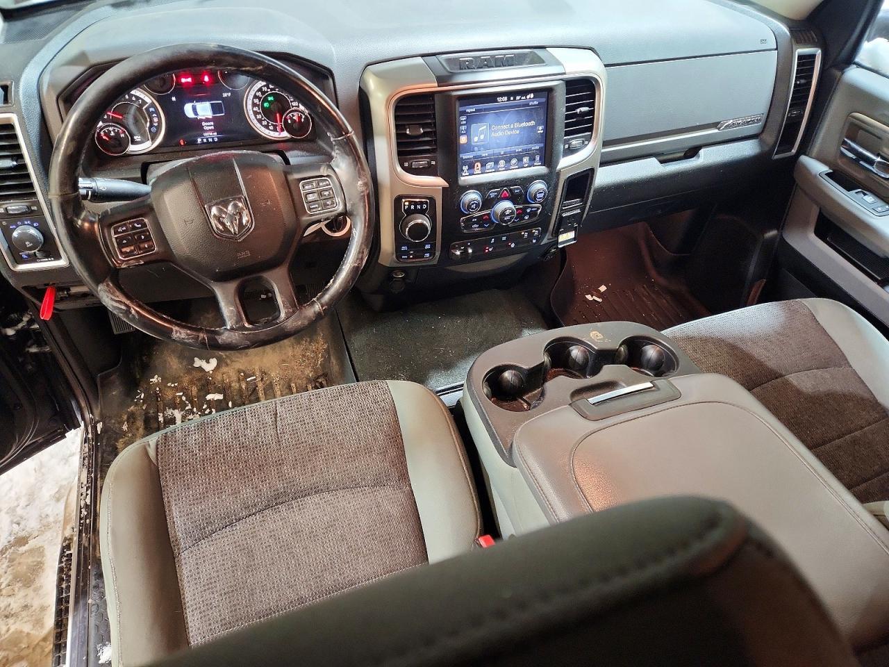 2017 Dodge RAM 1500 SLT