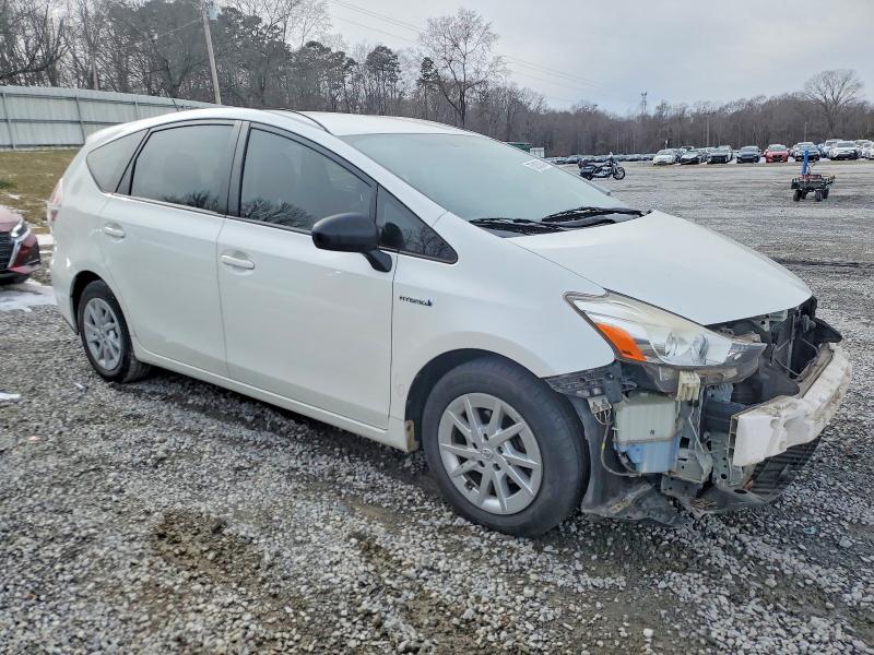 2015 Toyota Prius v
