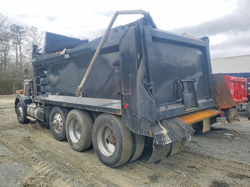 2017 Kenworth W900 Dump Truck