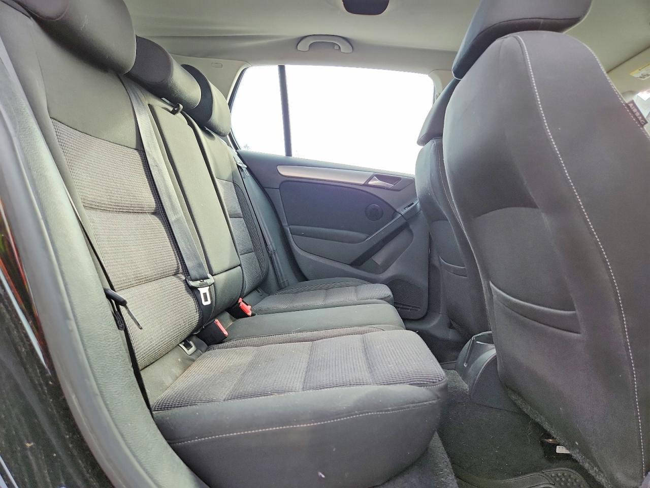 2012 Volkswagen Golf