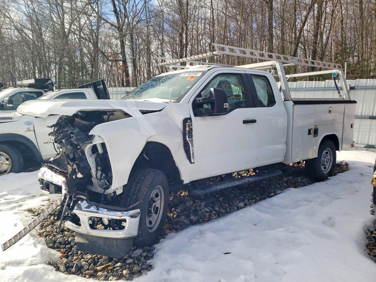 2023 Ford F350 Super Duty Utility / Service Truck