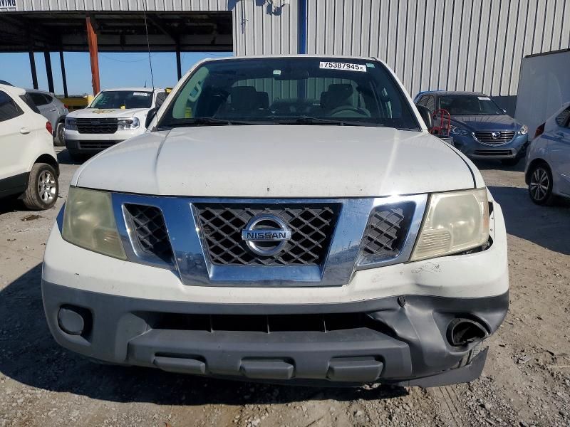 2016 Nissan Frontier s