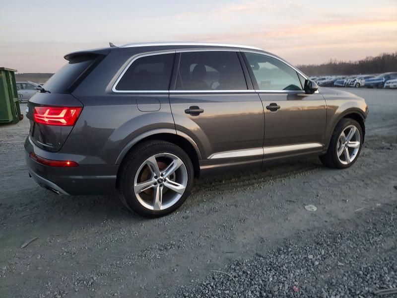 2019 Audi Q7 Prestige