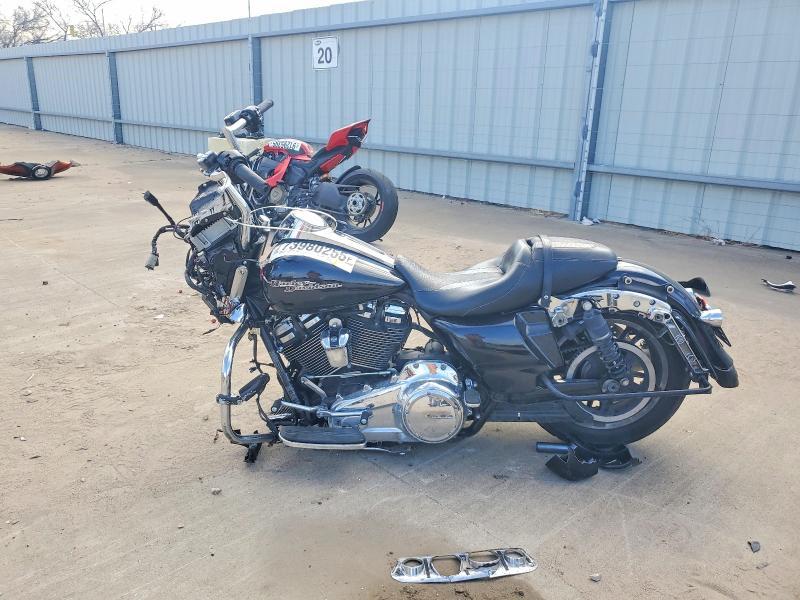 2019 Harley-Davidson Flhx