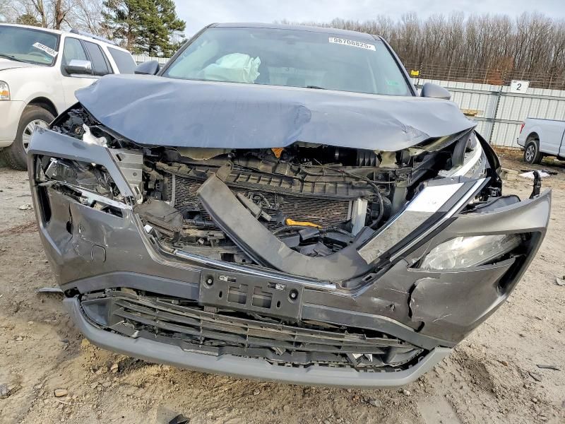 2022 Nissan Rogue sv