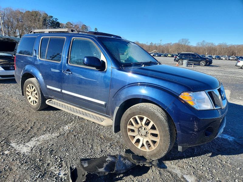 2011 Nissan Pathfinder s
