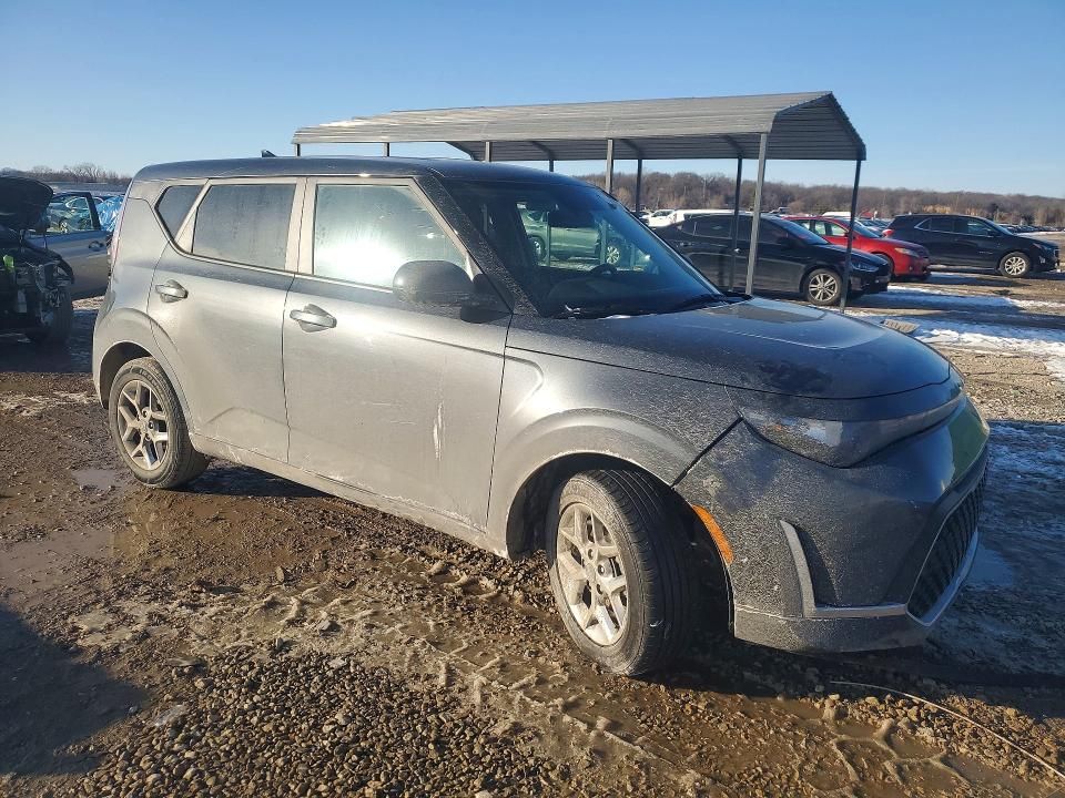 2023 KIA Soul lx