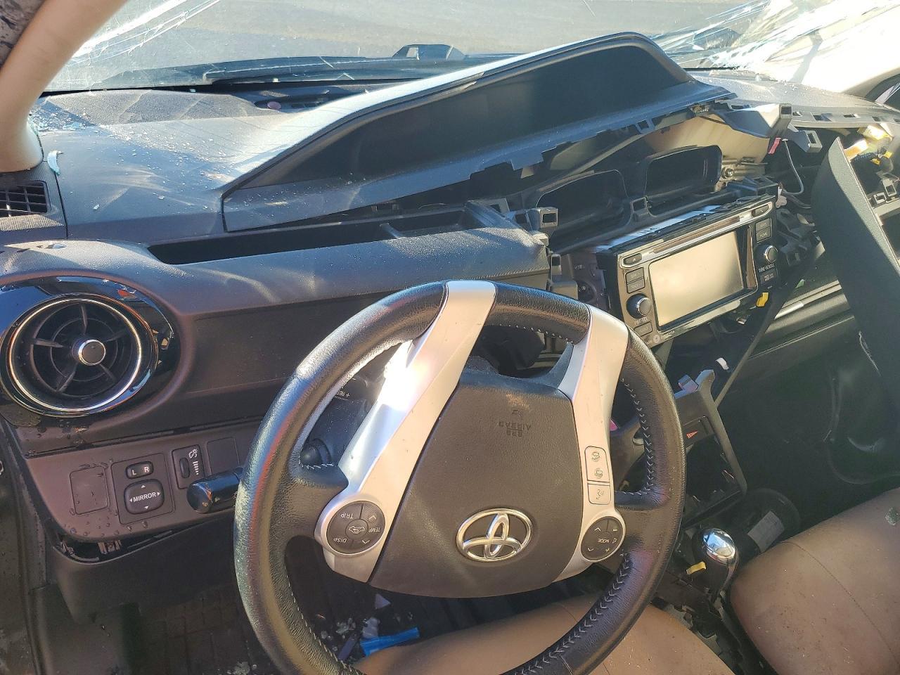 2015 Toyota Prius c