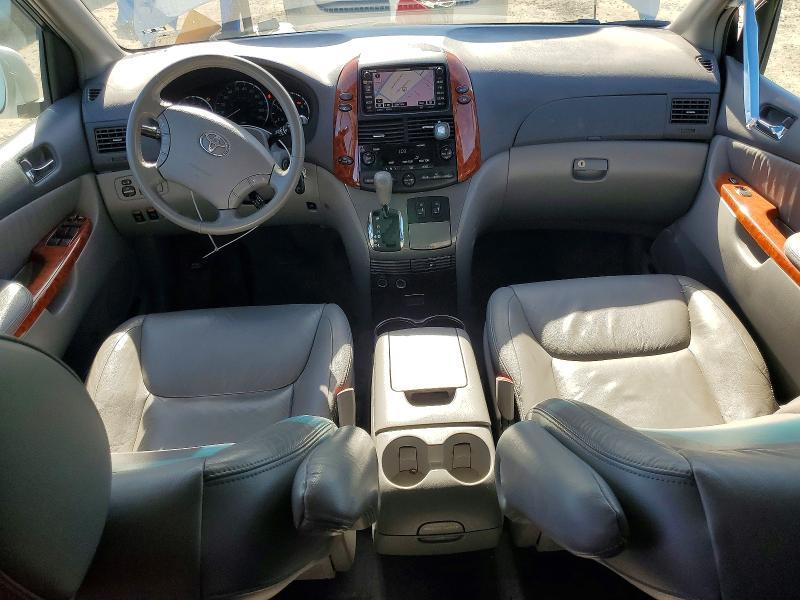 2009 Toyota Sienna xle