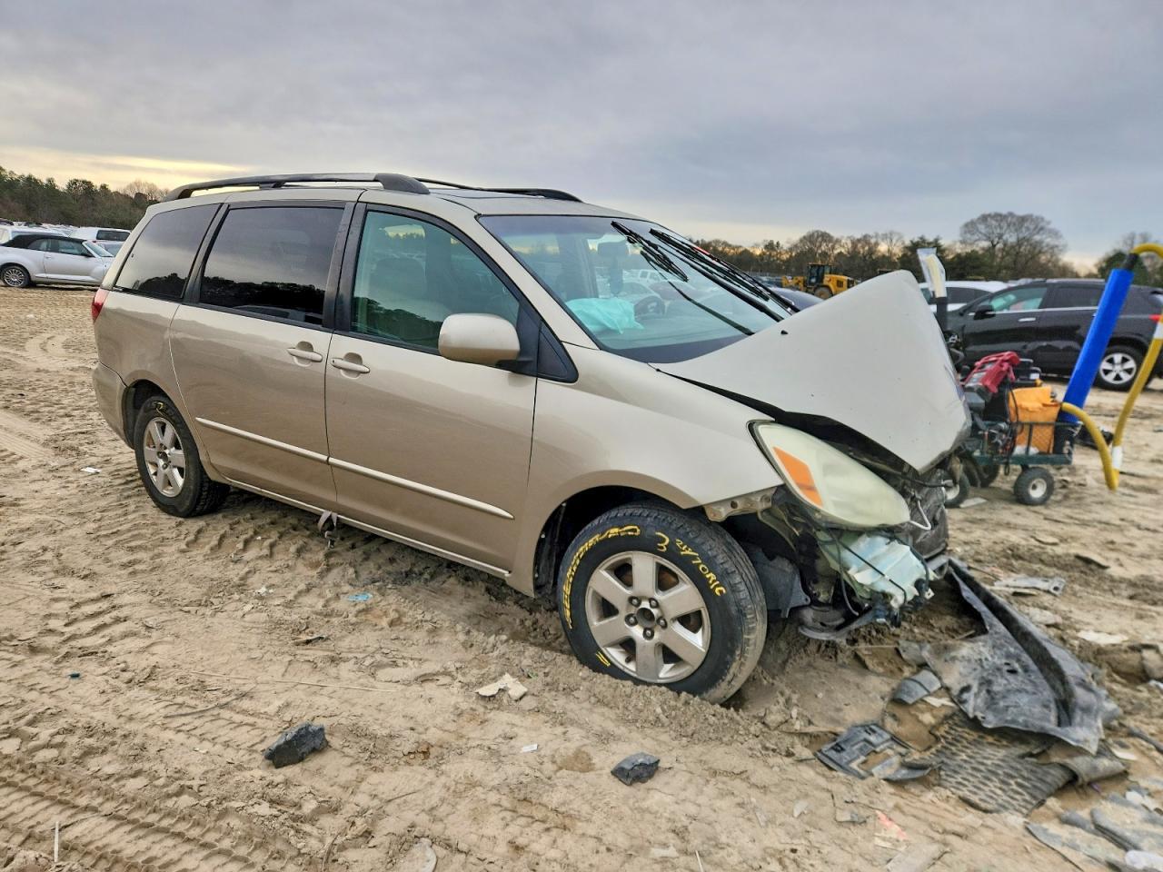 2004 Toyota Sienna xle