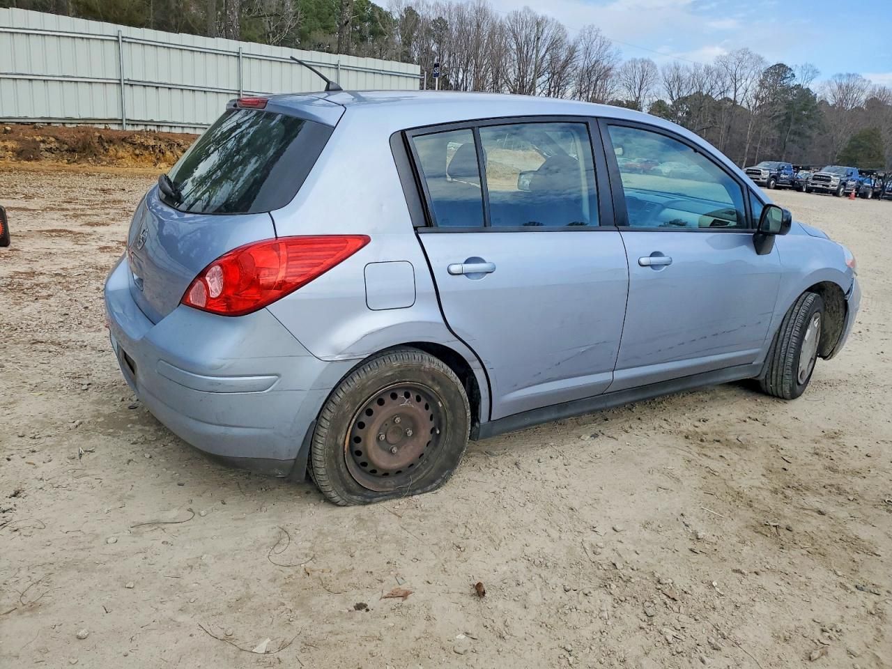 2009 Nissan Versa s