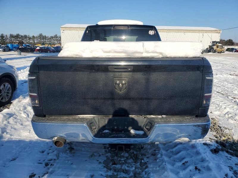 2015 Dodge Ram 1500 slt