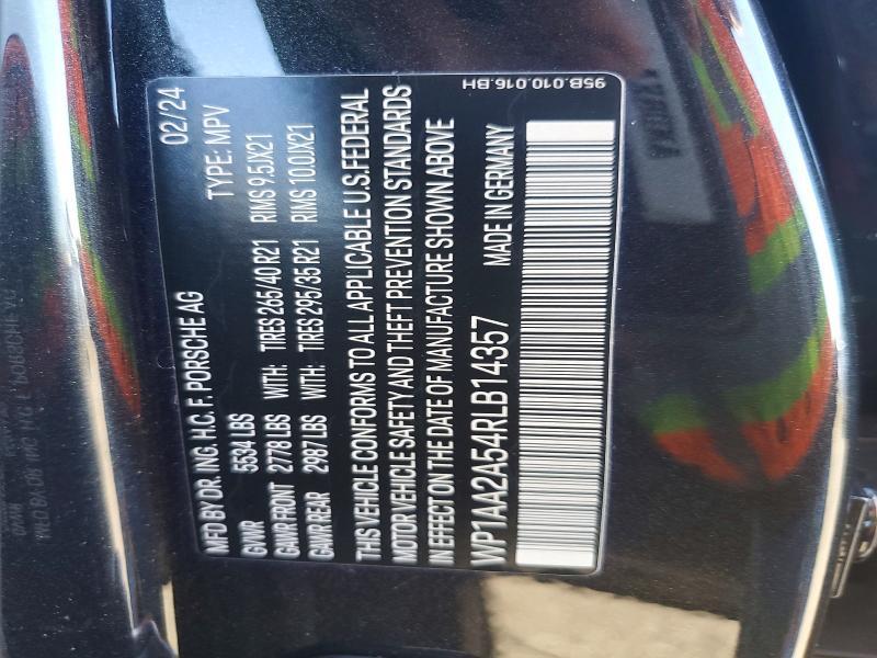 2024 Porsche Macan Base