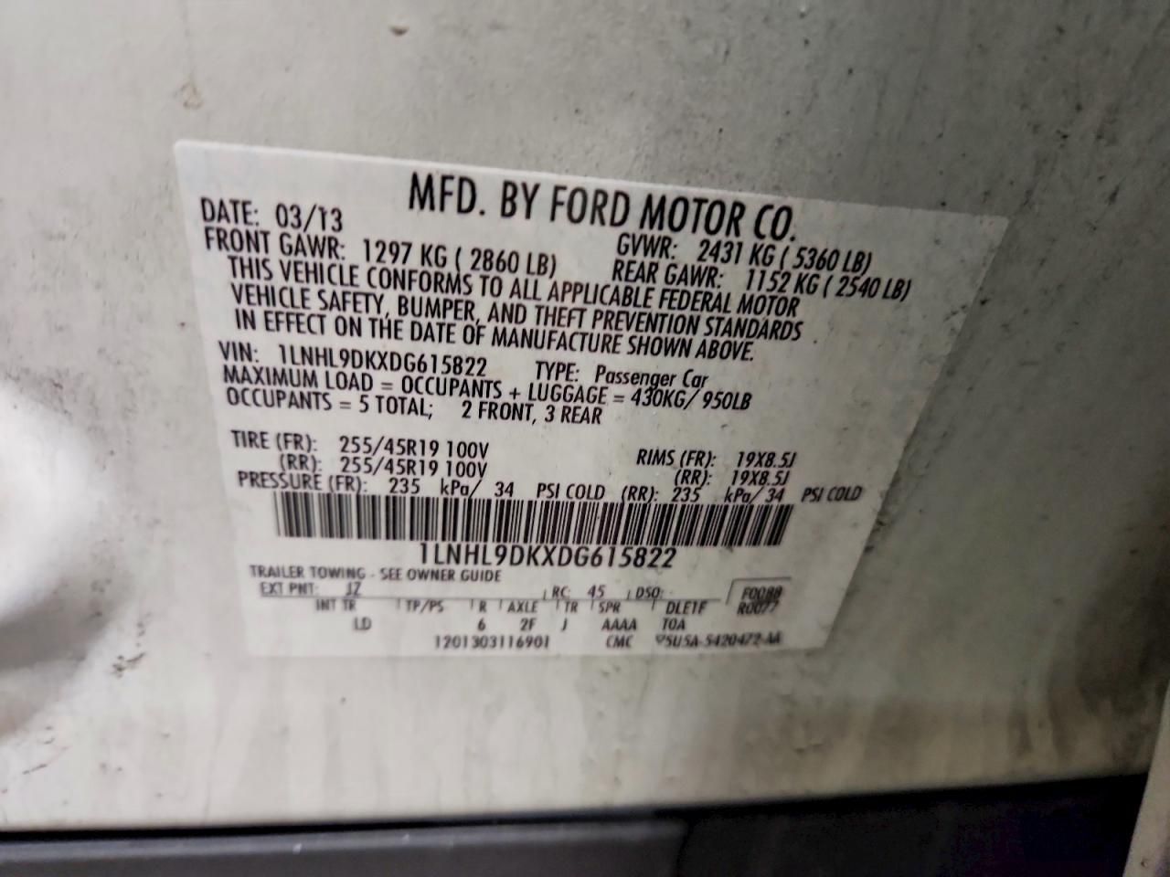 2013 Lincoln Townhouse MKS