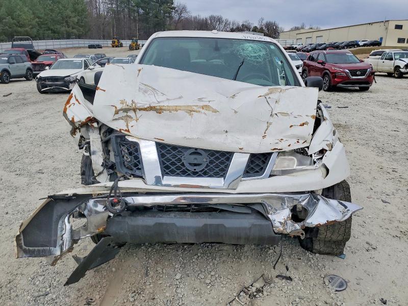 2011 Nissan Frontier S