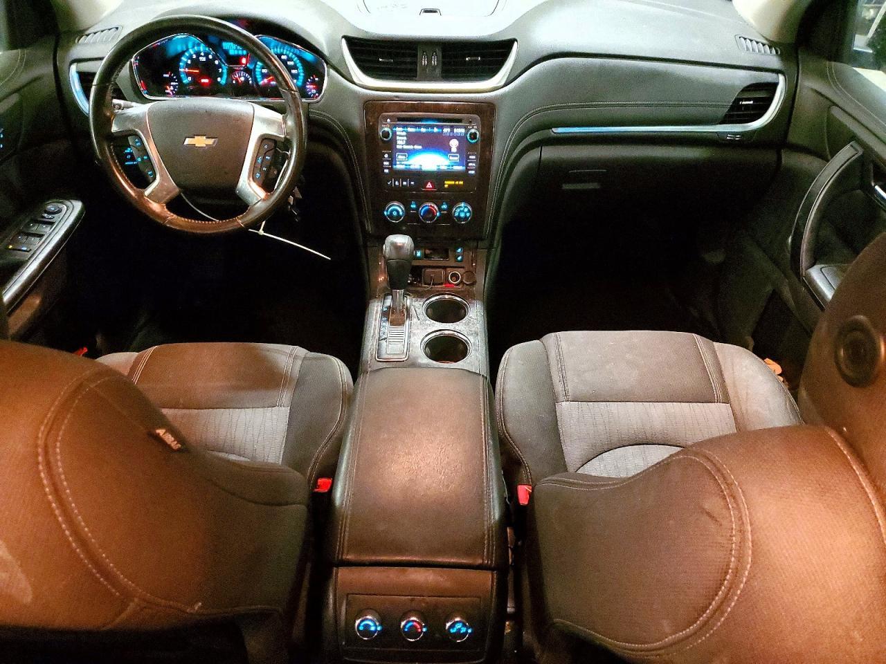 2017 Chevrolet Traverse lt