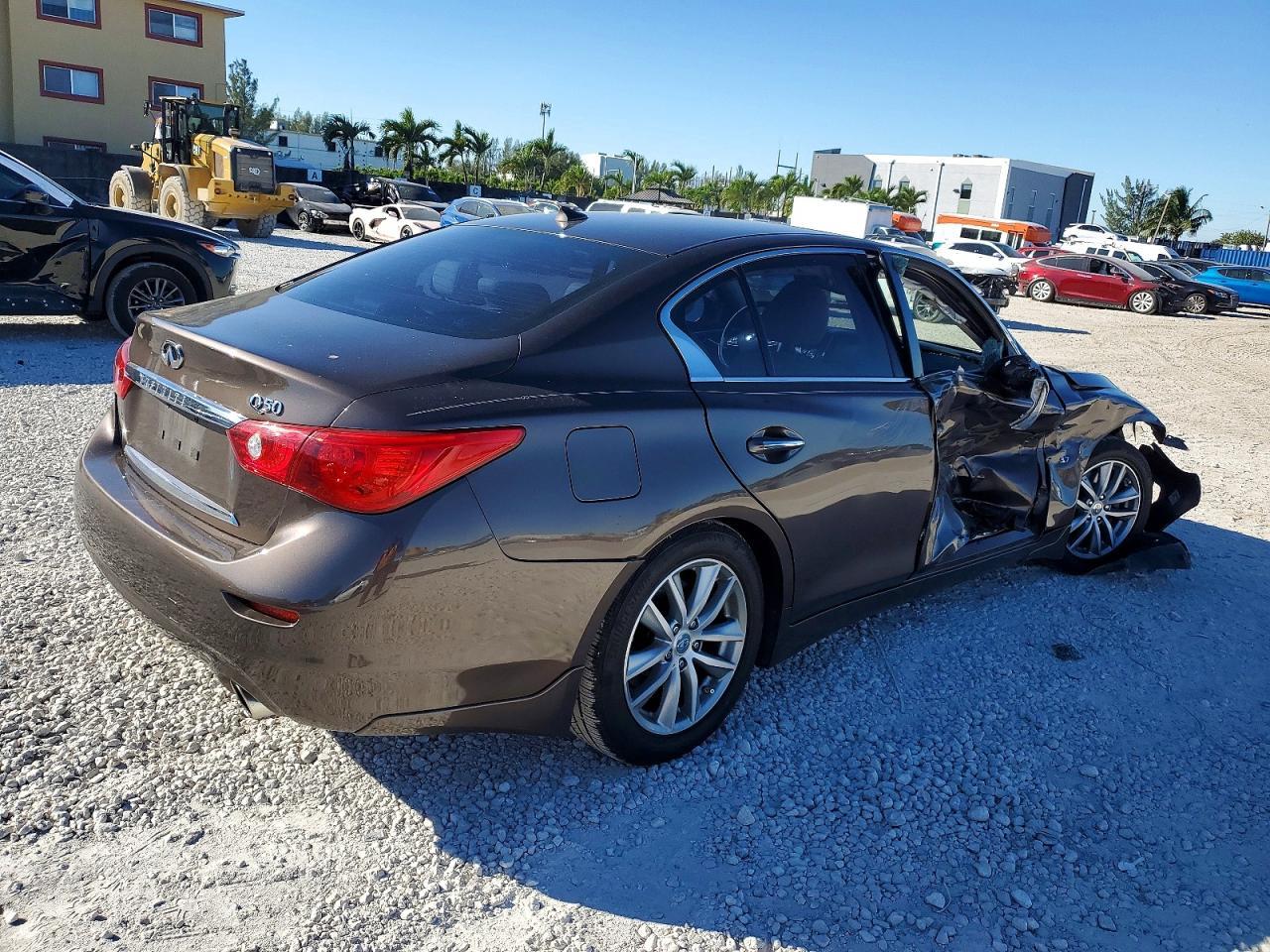 2015 Infinity Q50 Base