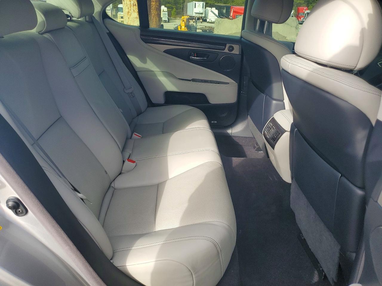 2013 Lexus Ls 460