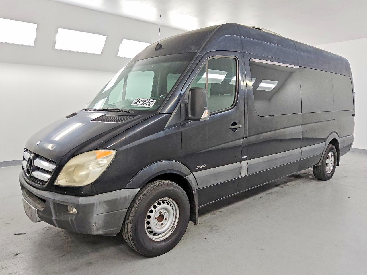 2010 Mercedes-Benz Sprinter 2500