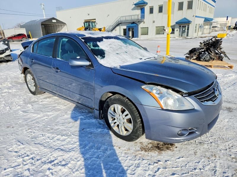 2010 Nissan Altima Base