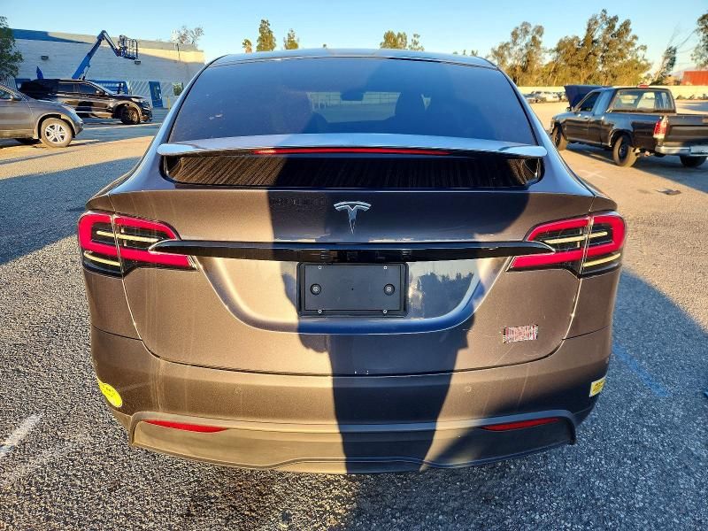 2022 Tesla Model x