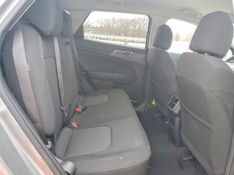 2025 KIA Sportage lx