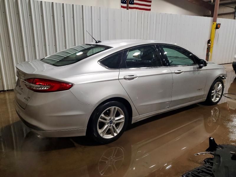 2018 Ford Fusion se Hybrid