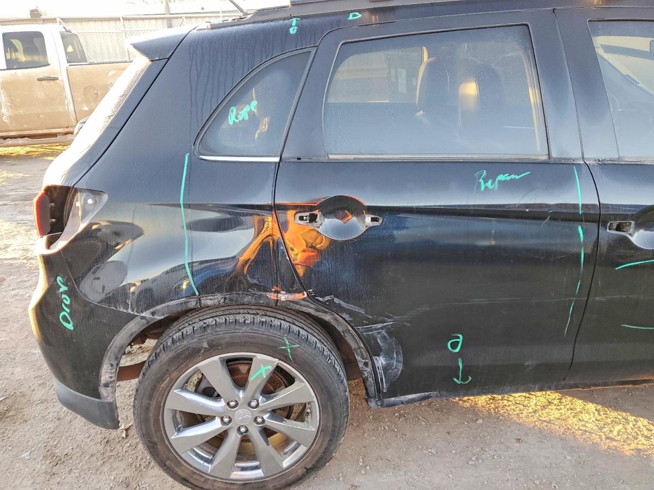 2013 Mitsubishi Outlander Sport le