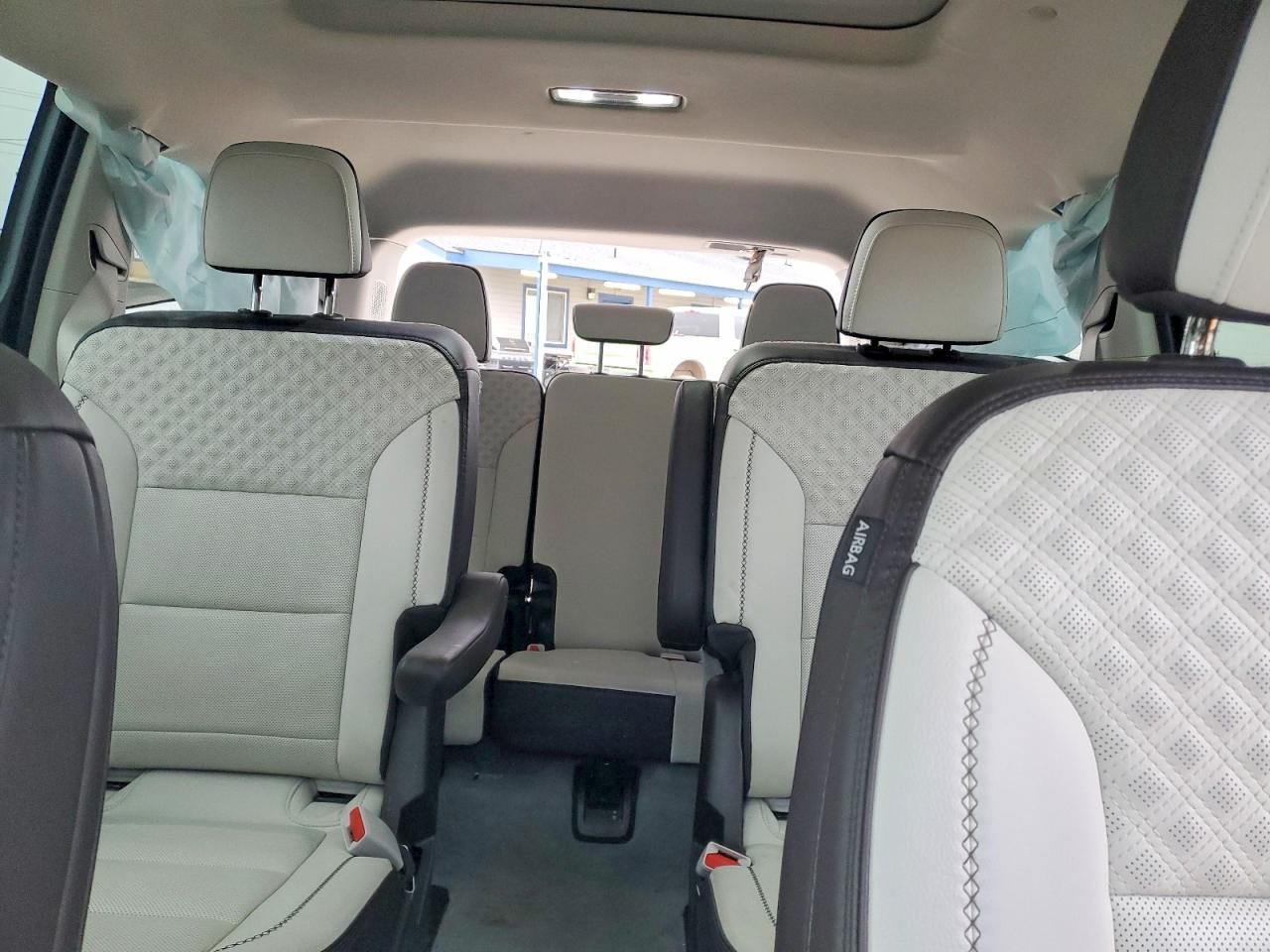 2024 GMC Acadia Denali