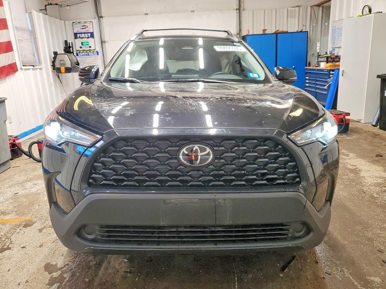 2024 Toyota Corolla Cross le