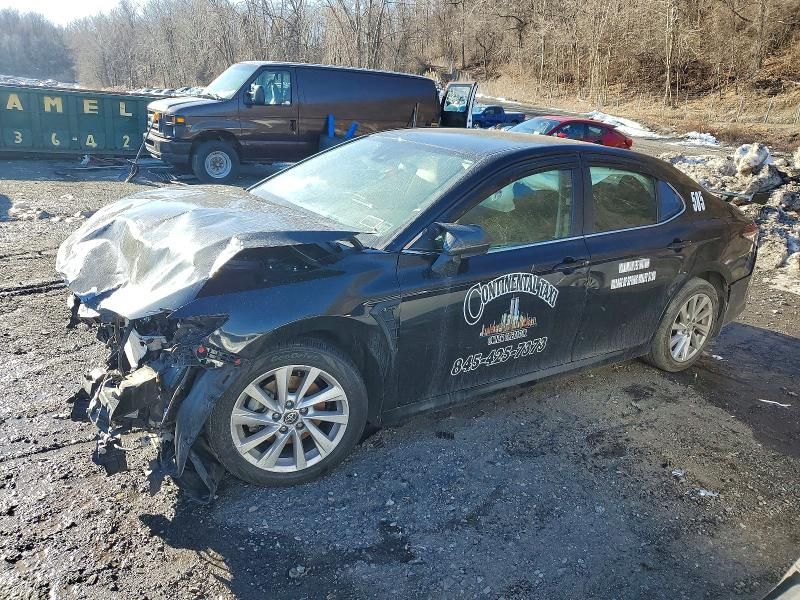 2021 Toyota Camry le