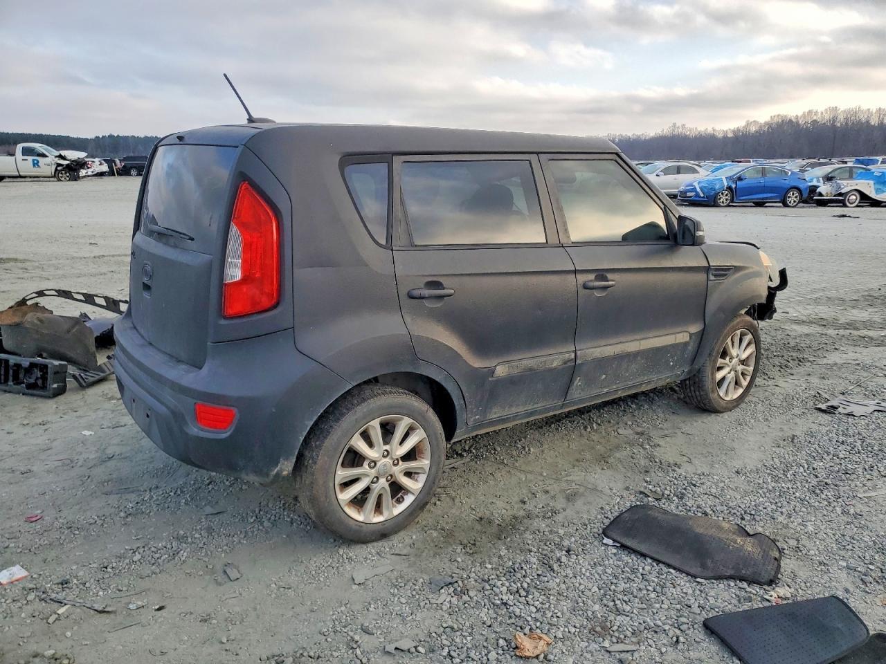 2012 KIA Soul +