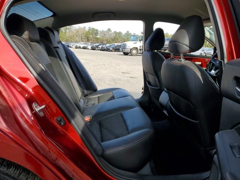 2020 Nissan Altima sr