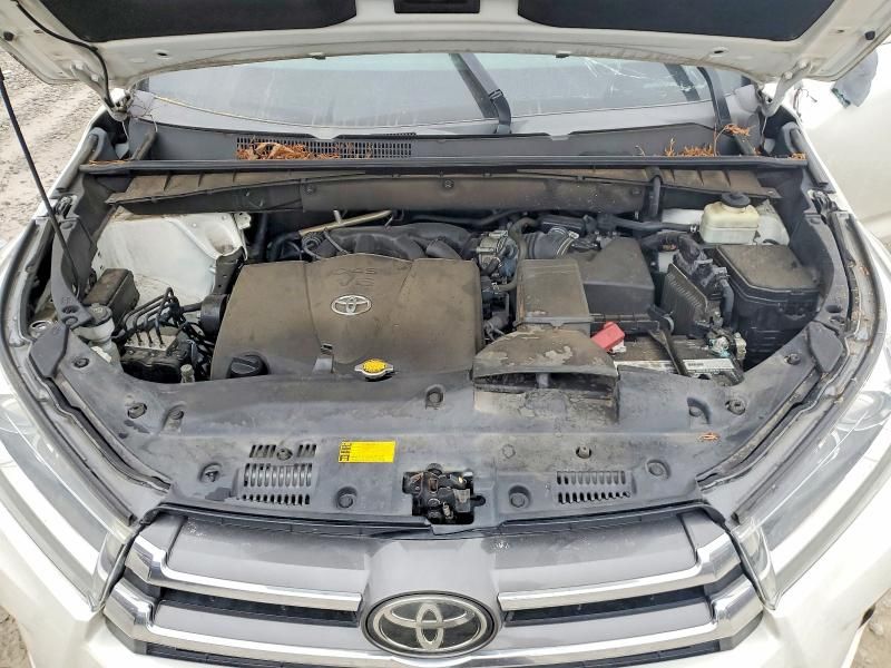 2017 Toyota Highlander Limited