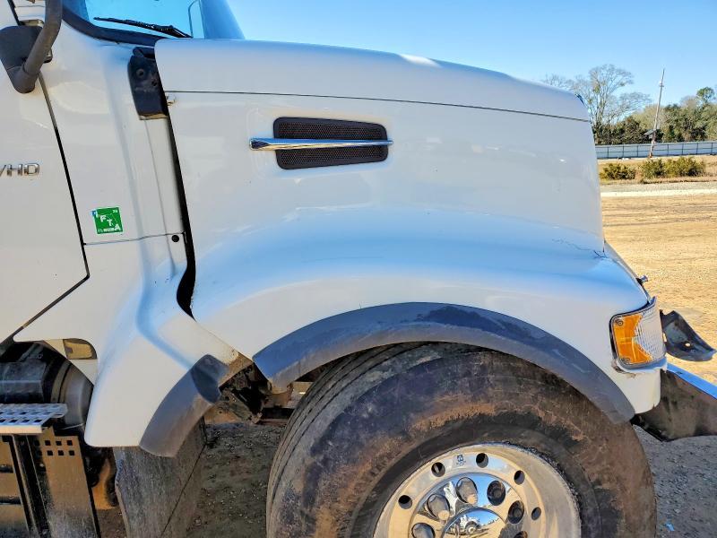 2019 Volvo Vhd Dump Truck