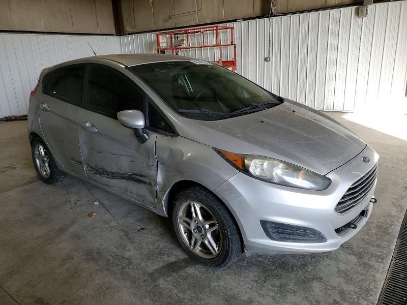 2017 Ford Fiesta se