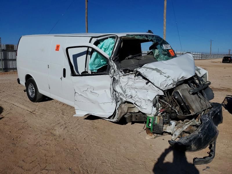 2020 Chevrolet Express G2500 Utility / Service van