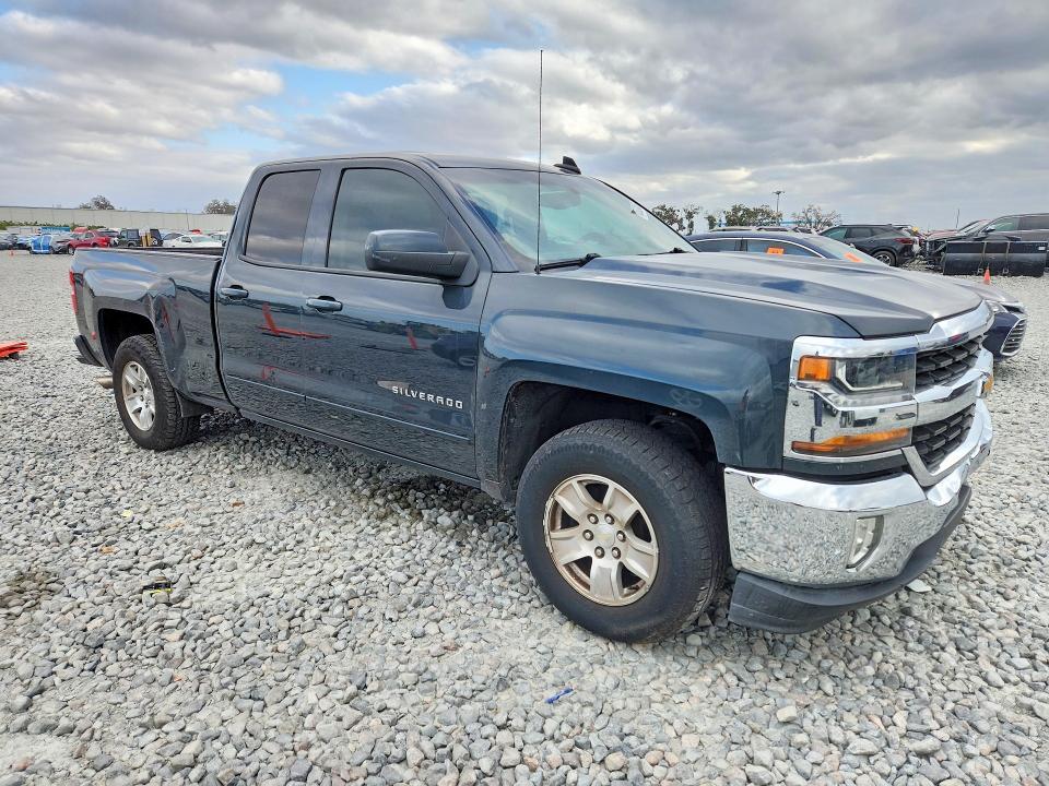 2017 Chevrolet Silverado C1500 lt