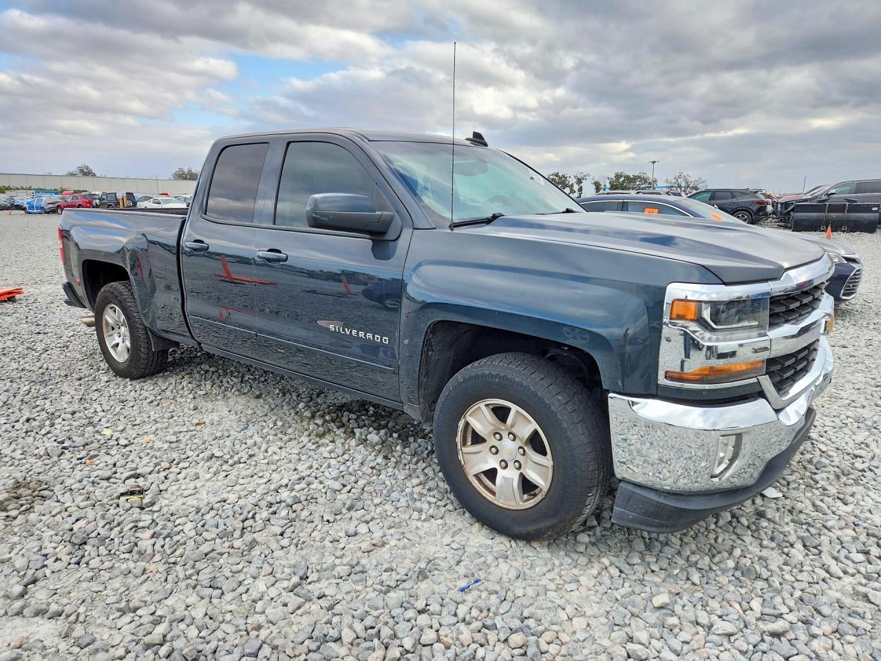 2017 Chevrolet Silverado C1500 LT