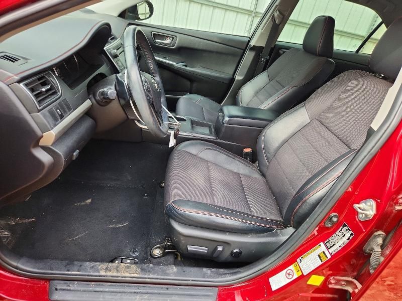 2016 Toyota Camry le